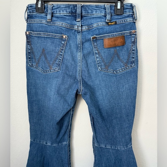 Wrangler Retro High Rise Flare Jeans - Picture 10 of 12